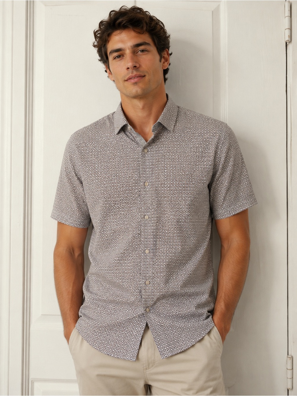 Le Chataeu Short-Sleeve Geometric Button-Up Dress Shirt